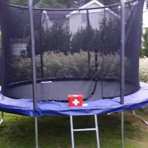 Godt brukt trampoline