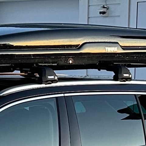 Thule WingBar Edge takstativ til Skoda Octavia 2020-