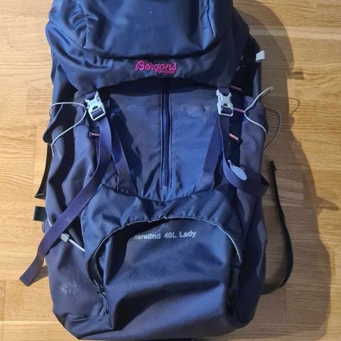 Bergans Skarstind 40 L Lady ryggsekk