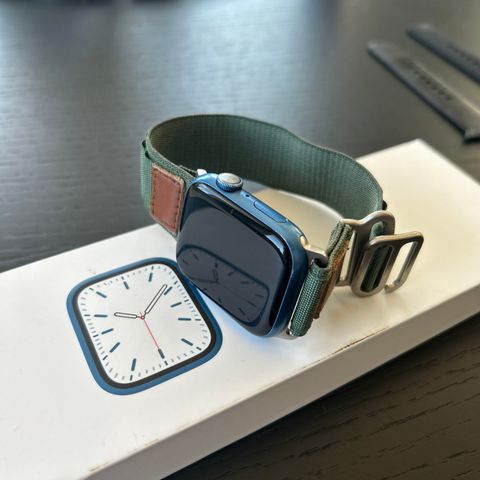 Apple Watch 7 45mm