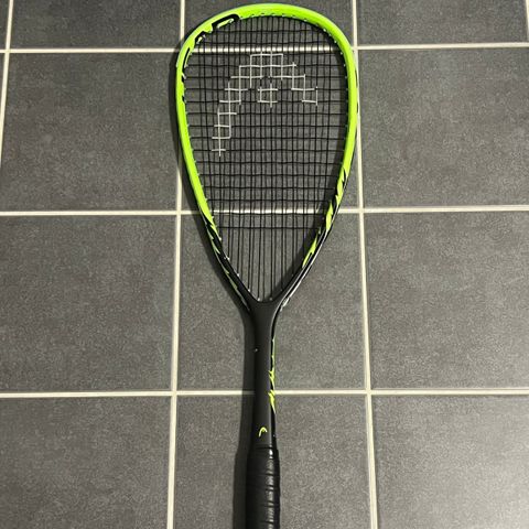 Squash racket, Cyber Edge