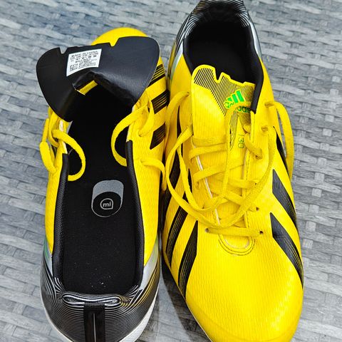 Adidas F30 TRX FG