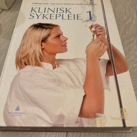 KLINISK SYKEPLEIE 1