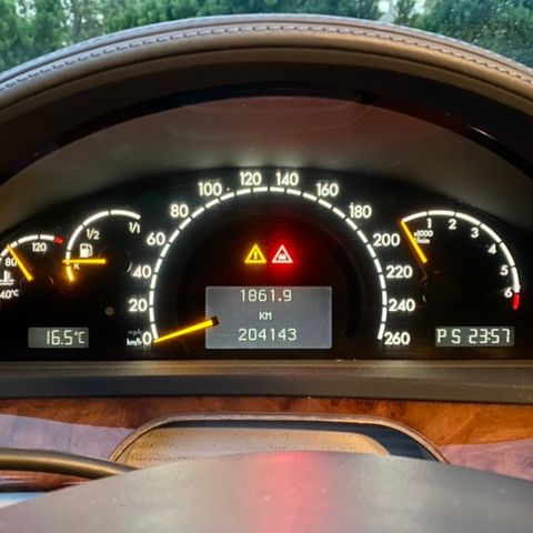 Mercedes s klasse w220 speedometer.