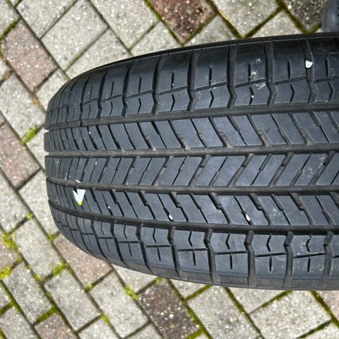 Yokohama sommerdekk 235/55 R18