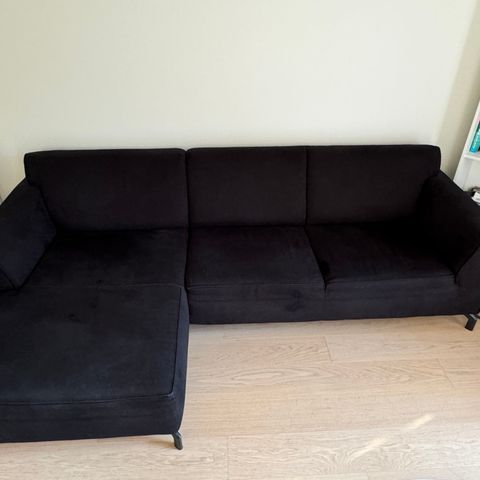 Sofa med Høyre Sjeselong til Salgs