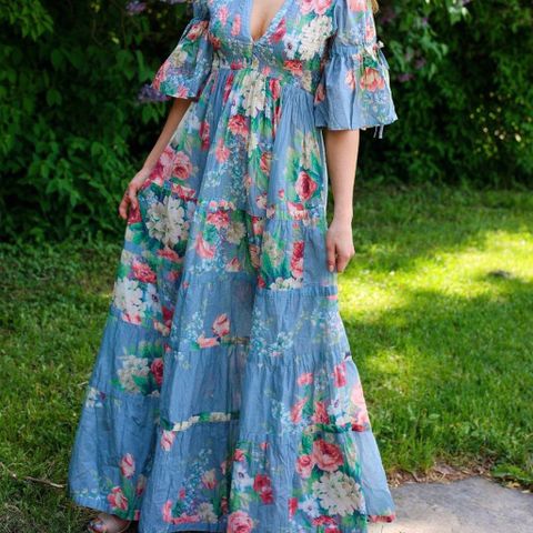 Twisted maxi dress Blue Bouquet ByTimo