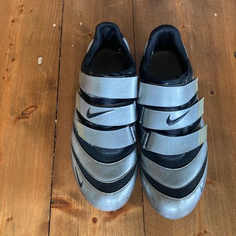 Nike sykkelsko, str 43 / 44, Look/SPD, karbon