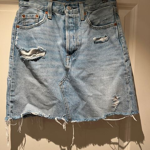 Levis denimskjørt