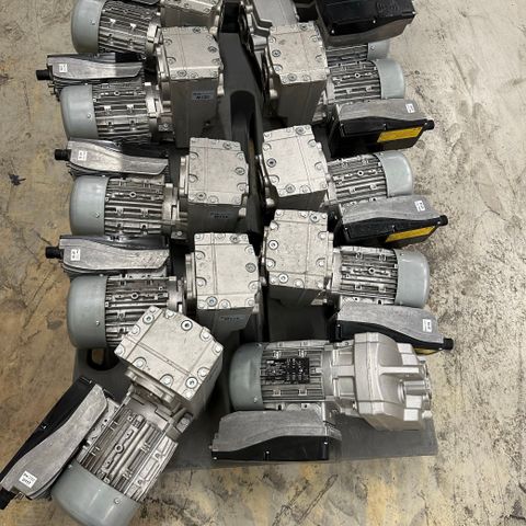 LENZE ELEKTRISK MOTOR EN60034