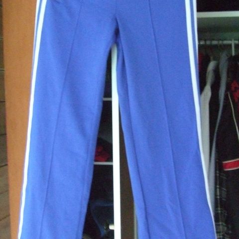 Gammel adidas joggebukse