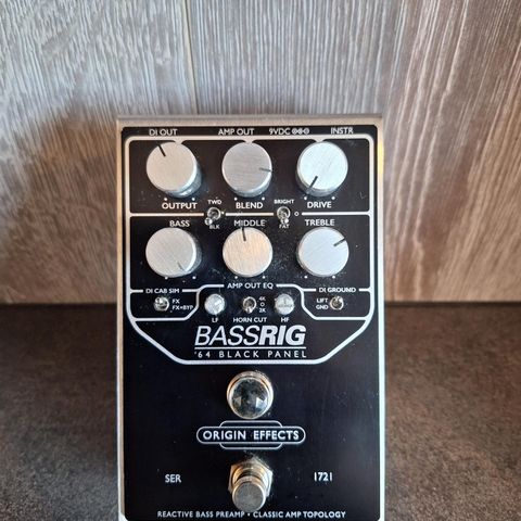 Origin Effects Bassrig ’64 Black Panel