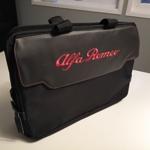 ALFA ROMEO BAG - BILLIG!