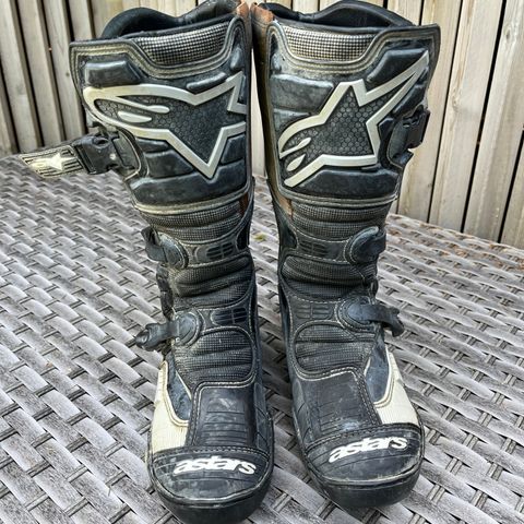 Cross sko av merket alpinestars str 10 US (43 EU)