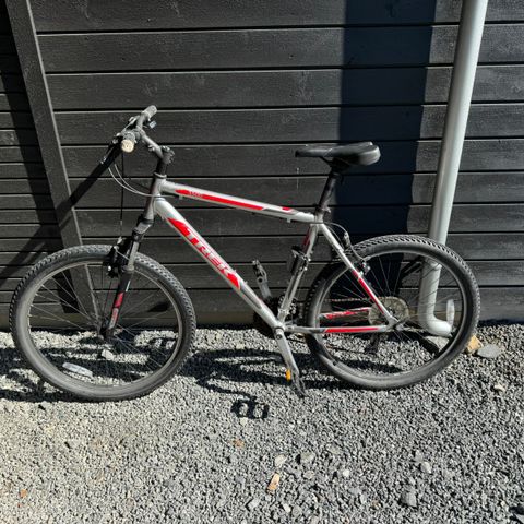 Trek 3500