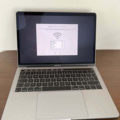 Macbook Pro med ny skjerm 13,3"