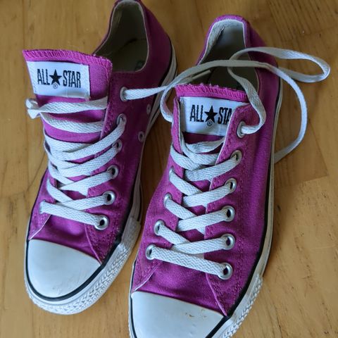 Converse str 39