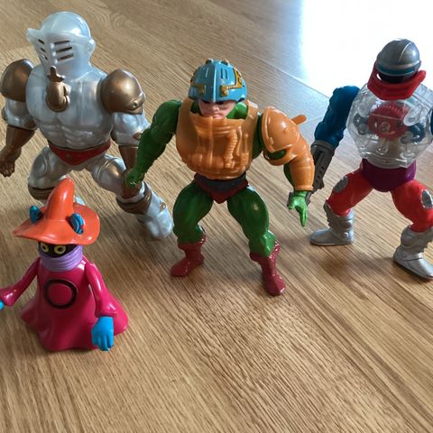 He-Man figurer. Man At Arms og vennene hans. MOTU , gratis frakt , Vintage