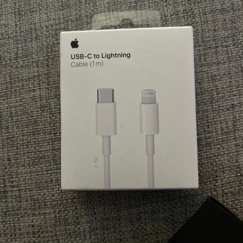 Apple USB-C to Lightning (1m)