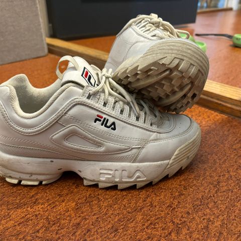 Fila sneakers👟