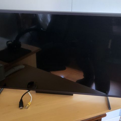 32" Smart TV