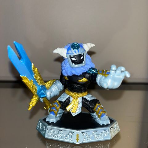 Sjeldne Skylanders figurer