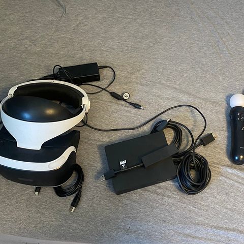 PS4 VR-briller komplett med kamera og to move motion kontrollere