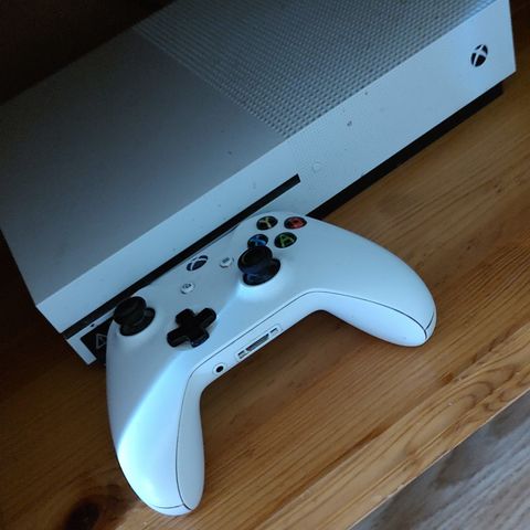 Xbox one S 1Tb