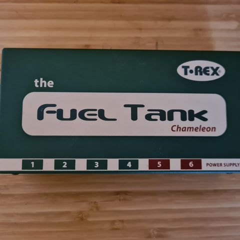 Strømforsyning T-Rex Fuel Tank Chamelion