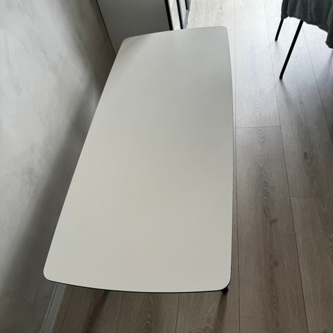 Stressless style stuebord og sidebord