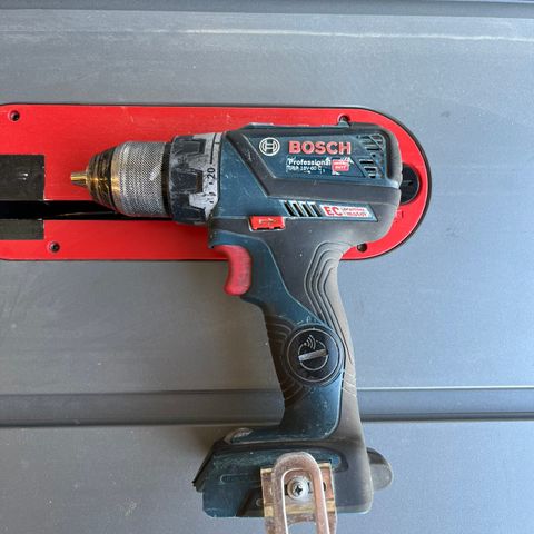 Bosch drill 18v