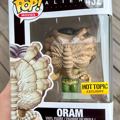 Funko Pop! Oram (w/ Facehugger) | Alien: Covenant (432) Excl. to Hot Topic