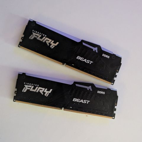 Kingston 32gb 5600MHz ddr 5 ram