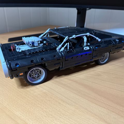 Lego Technic 42111 - Dom's Dodge Charger