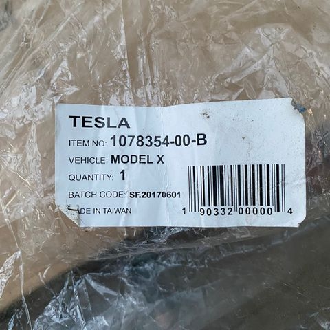 Solskjerm Tesla model x 2016->>