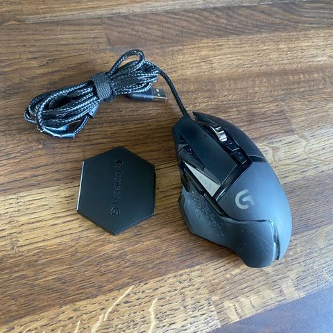 Logitech G502 - Gamingmus