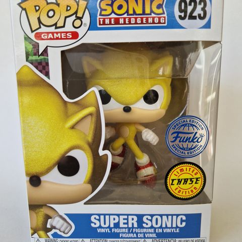 Funko Pop! Super Sonic (Chase) | Sonic The Hedgehog (923)