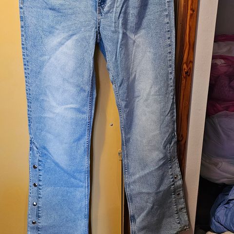 Lys jeans fra H&M str.44