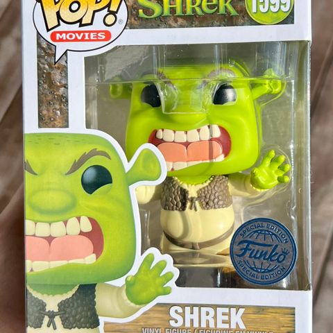 Funko Pop! Shrek (Scary) | Shrek (1599) Special Edition Exclusive