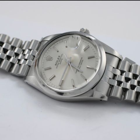 Rolex oyster perpetual date