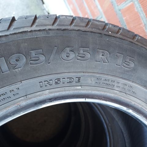 1 stk sommerdekk 195 65 R 15. Nokian