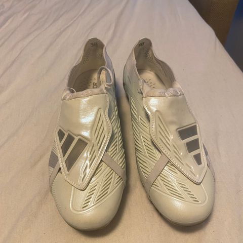 Adidas Predator str 43 1/3