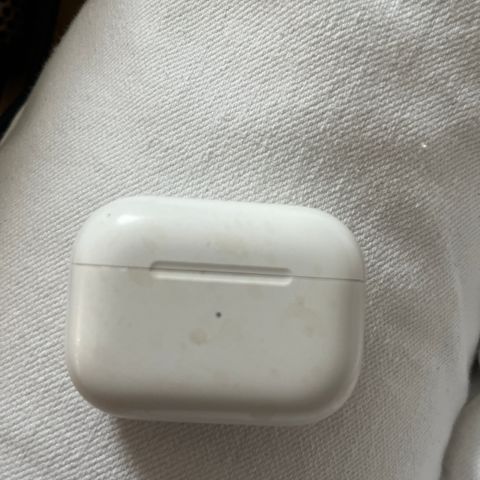 Airpods pro med en airpod