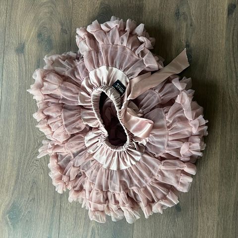 Dolly tutu skjørt newborn (kan brukes til 2 år)