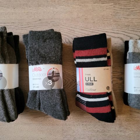 11 par nye og ubrukte  tykke sokker str 37-40 i ullmiks, kr 300 til sammen