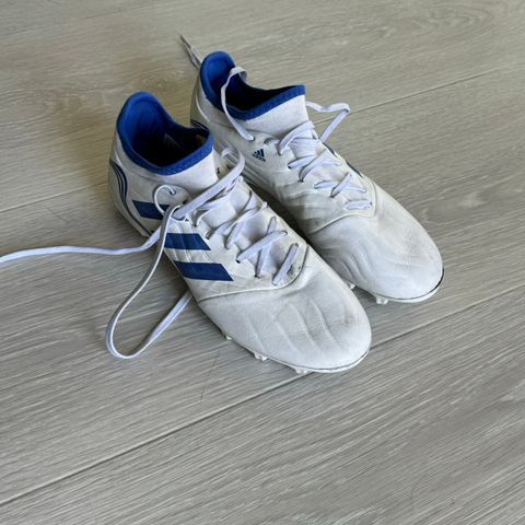 Fotballsko Adidas Copa