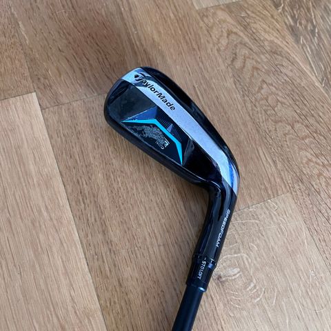 Taylormade Gapr mid driving iron