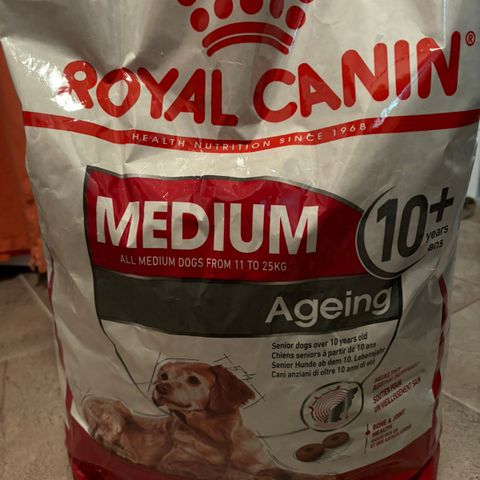 Royal Canin Medium Ageing 10+