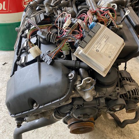 M54b22 bmw motor