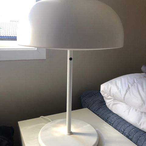 IKEA bordlampe